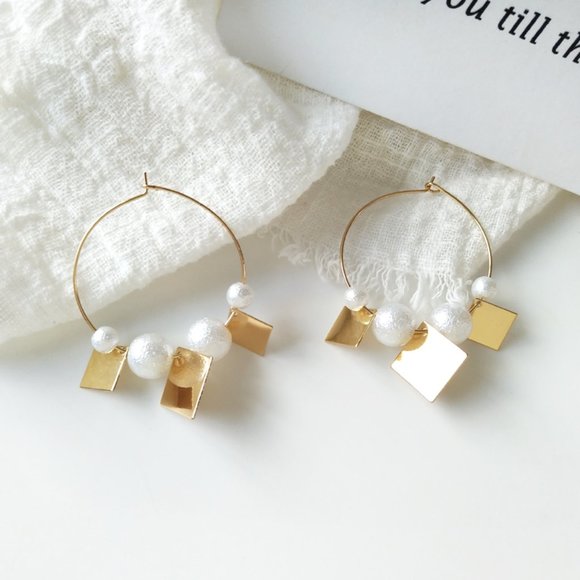 Urban Chic Hoops Earrings - Picture 4 of 9